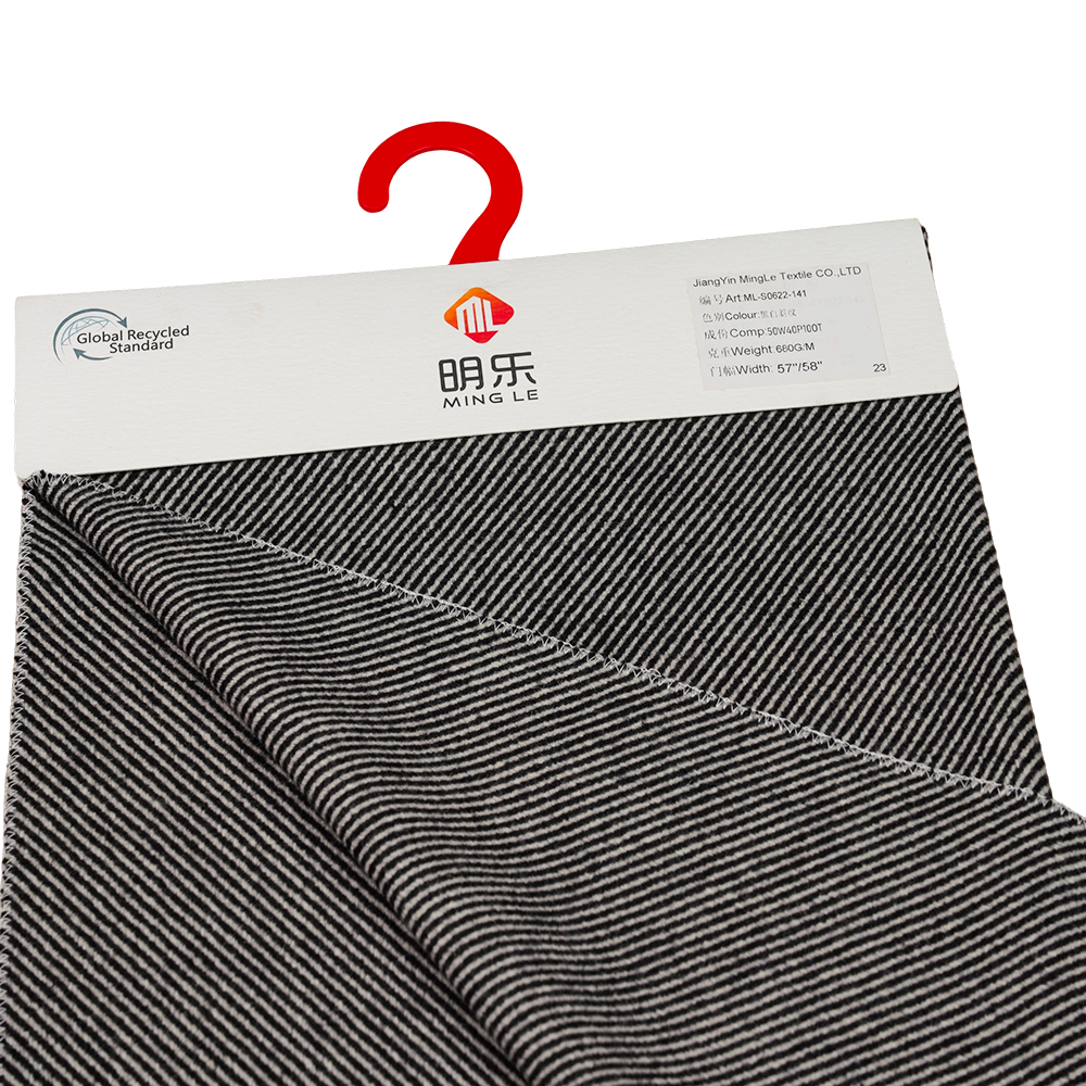 50% 羊毛、40% 聚酯纤维、10% 其他纤维、680G/M、黑白、斜纹梅尔顿面料、ML-S0622-141
