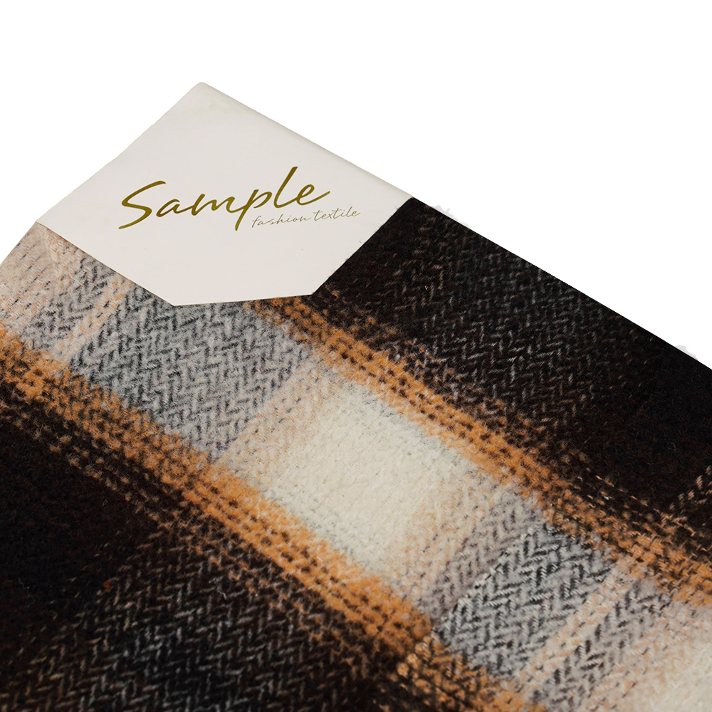 40% 羊毛、60% 聚酯纤维、540G/M、黑白、圆形粗花呢面料、ML-8021071